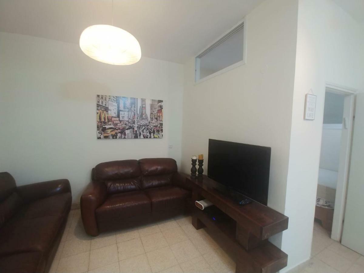 Lovely Apartment Premium Location Рамат-Ган Экстерьер фото